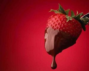 Top 10 Romantic Food Gifts For Valentines Day